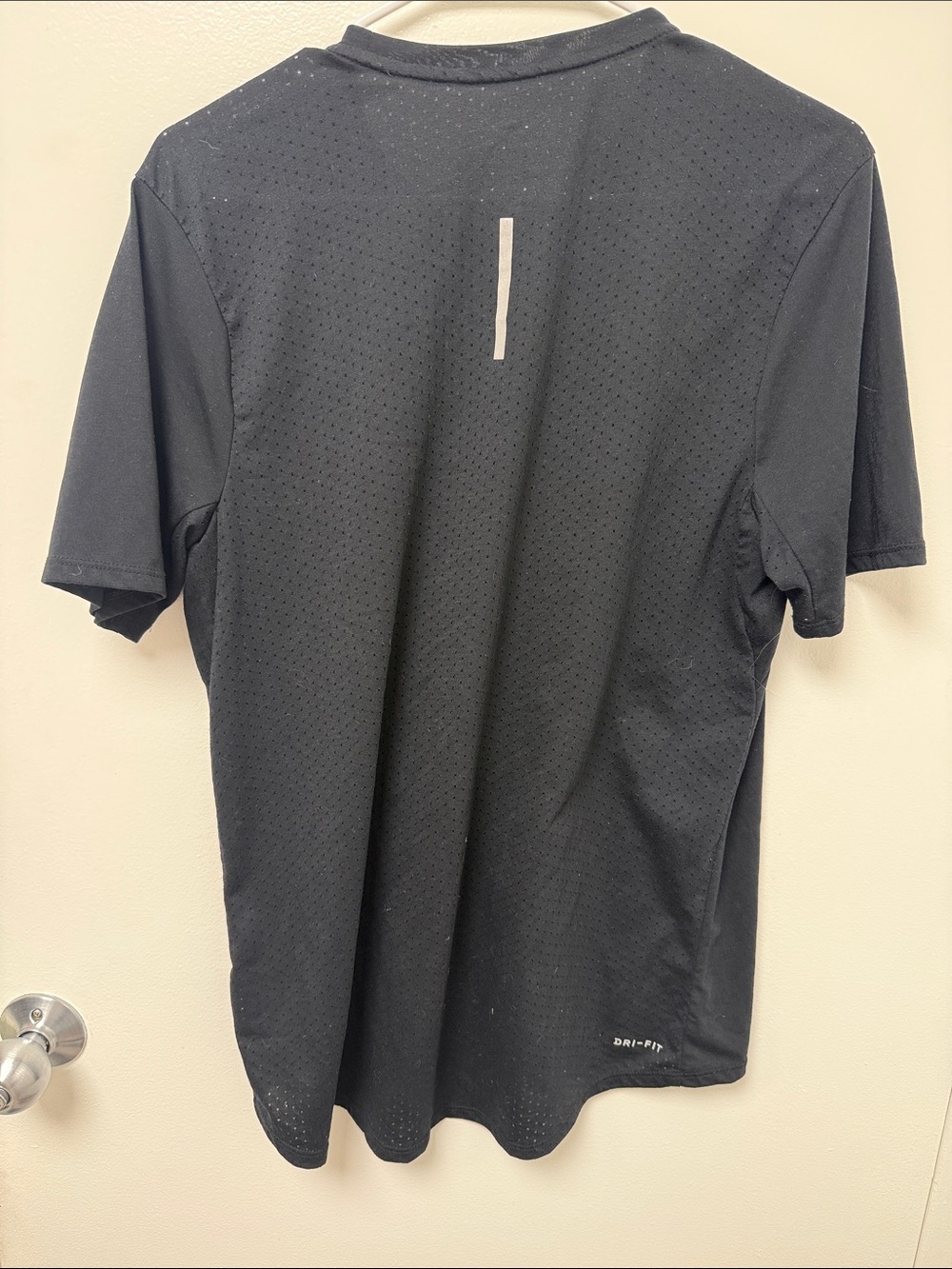 Nike Dri-FIT Men’s Black Athletic Tee with Orange Swoosh - Picture 3 of 3